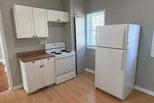 353 Lawson Ave E, Saint Paul, MN 55130 - Photo 1