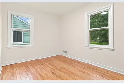 243 13th Avenue N, South Saint Paul, MN 55075 - Photo 5