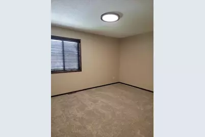 2420-2422 Brenner Court, Roseville, MN 55113 - Photo 35
