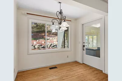 7735 Tanglewood Court, Edina, MN 55439 - Photo 13