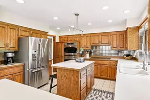 13125 38th Ave N, Plymouth, MN 55441 - Photo 7