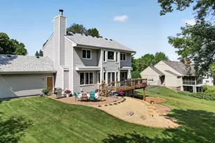 18425 Harrogate Dr, Eden Prairie, MN 55346 - Photo 57