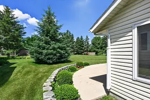 469 Voyager Dr, Alexandria, MN 56308 - Photo 3