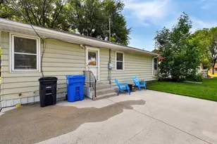2113 7th St N, Fargo, ND 58102 - Photo 47