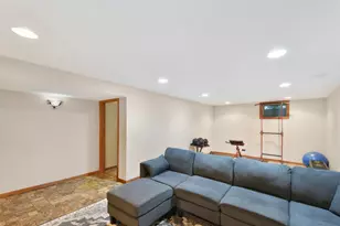 2113 7th St N, Fargo, ND 58102 - Photo 37