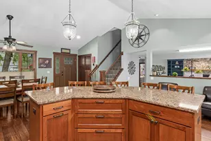 13423 Dominica Way, Apple Valley, MN 55124 - Photo 7