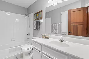 13423 Dominica Way, Apple Valley, MN 55124 - Photo 23