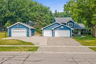 13423 Dominica Way, Apple Valley, MN 55124 - Photo 35