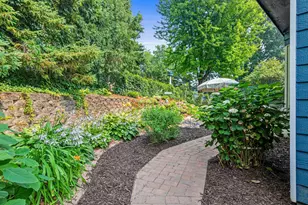 13423 Dominica Way, Apple Valley, MN 55124 - Photo 33