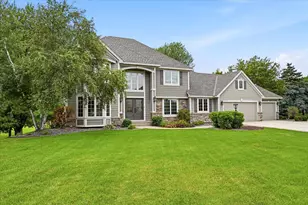 9743 Wellington Ln, Woodbury, MN 55125 - Photo 7