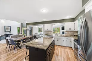9743 Wellington Ln, Woodbury, MN 55125 - Photo 37