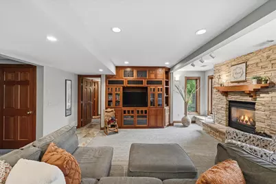 9743 Wellington Lane, Woodbury, MN 55125 - Photo 65
