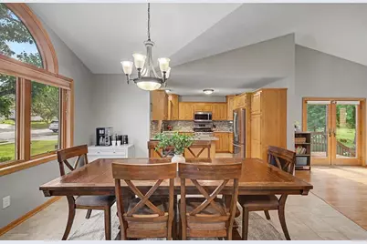 1805 Southwood Trail, Saint Cloud, MN 56301 - Photo 3