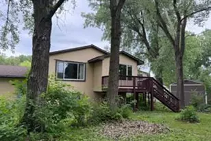 630 Hall Ln, Minneapolis, MN 55411 - Photo 5