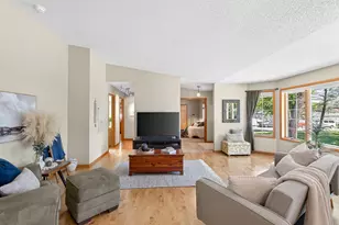 1130 Rose Pl, Roseville, MN 55113 - Photo 13
