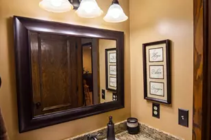 19135 Maple Leaf Dr, Eden Prairie, MN 55346 - Photo 23