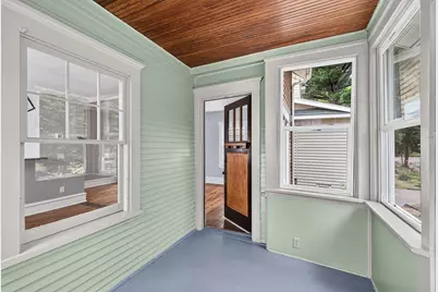 1016 Argyle Street, Saint Paul, MN 55103 - Photo 3