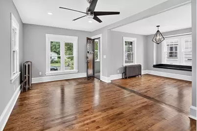 1016 Argyle Street, Saint Paul, MN 55103 - Photo 5