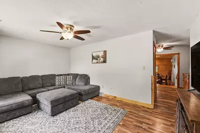 804 6th Avenue SE, Pipestone, MN 56164 - Photo 5