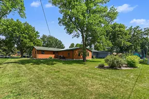 804 6th Ave SE, Pipestone, MN 56164 - Photo 31