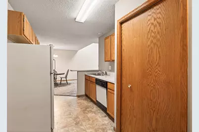 8184 Middletown Road, Spring Lake Park, MN 55432 - Photo 15