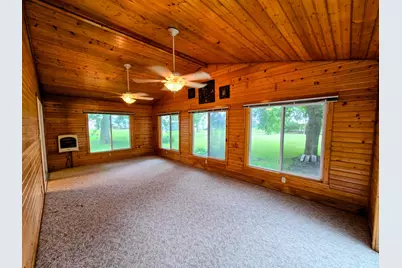 1120 8th Avenue SW, Pipestone, MN 56164 - Photo 9