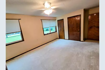 1120 8th Avenue SW, Pipestone, MN 56164 - Photo 17