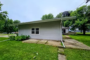 1120 8th Ave SW, Pipestone, MN 56164 - Photo 45