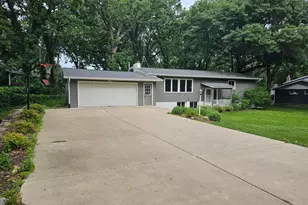 212 8th Ave N, Sartell, MN 56377 - Photo 1
