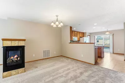 880 Ledgestone Drive, Mahtomedi, MN 55115 - Photo 7