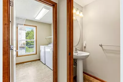 880 Ledgestone Drive, Mahtomedi, MN 55115 - Photo 13