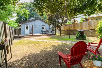 147 Lawson Avenue E, Saint Paul, MN 55117 - Photo 35