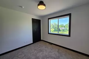 3 Marie Cir, Elysian, MN 56028 - Photo 15
