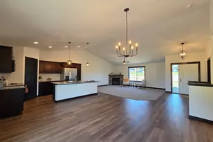 3 Marie Cir, Elysian, MN 56028 - Photo 9