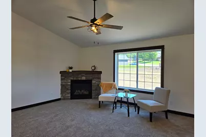 3 Marie Circle, Elysian, MN 56028 - Photo 9
