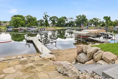 15219 Fairbanks Trail NE, Prior Lake, MN 55372 - Photo 5