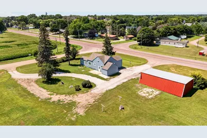 1304 130th Avenue, Welcome, MN 56181 - Photo 3