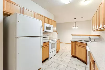 5040 Holly Lane N #3, Plymouth, MN 55446 - Photo 5