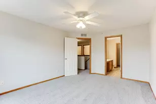 5040 Holly Ln N, Plymouth, MN 55446 - Photo 13