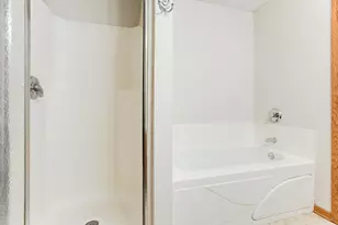 5040 Holly Ln N, Plymouth, MN 55446 - Photo 15
