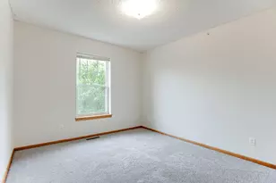 5040 Holly Ln N, Plymouth, MN 55446 - Photo 17