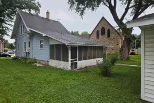 215 W Jessie St, Rushford, MN 55971 - Photo 17