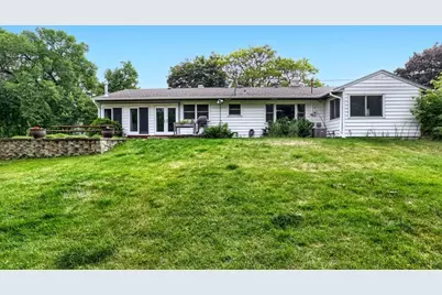 987 Chippewa Avenue, Mendota Heights, MN 55118 - Photo 29