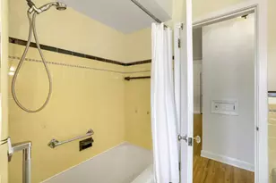 987 Chippewa Ave, Mendota Heights, MN 55118 - Photo 21