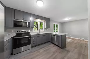 330 Main St, Green Isle, MN 55338 - Photo 9