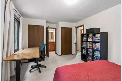 7840 W 100th Street, Bloomington, MN 55438 - Photo 29