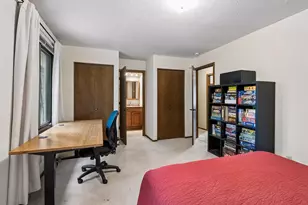 7840 W 100th St, Bloomington, MN 55438 - Photo 29