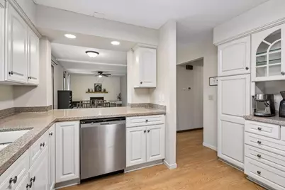 7840 W 100th Street, Bloomington, MN 55438 - Photo 7