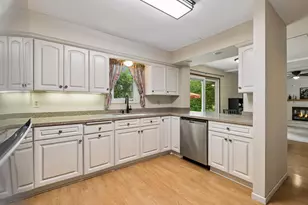 7840 W 100th St, Bloomington, MN 55438 - Photo 3