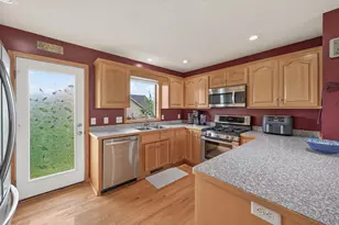 4858 382nd Dr, North Branch, MN 55056 - Photo 9